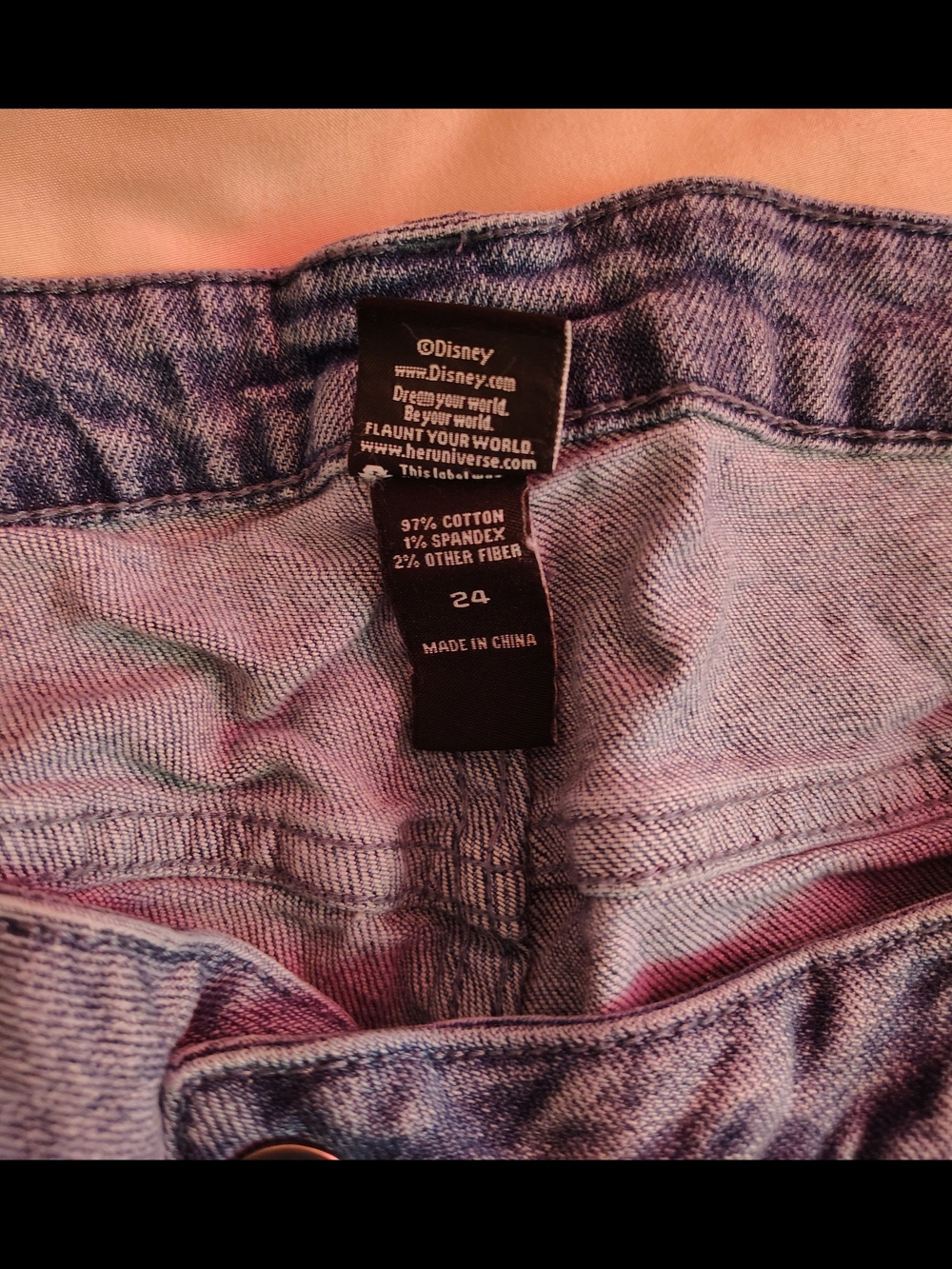 Alice In Wonderland Denim Shorts - Picture 3 of 3
